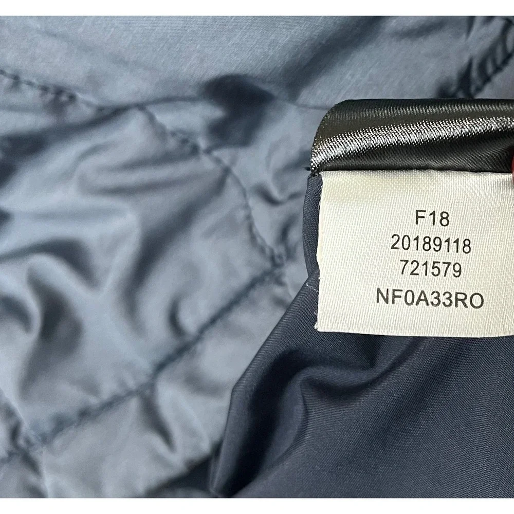 The North Face Junction Insulated Jacket Men's M Gray Mock Neck Long Sleeve EUC